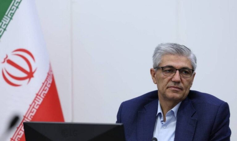 اهداف کلان اجرایی سازمان غذا و دارو همسو با شعار سال رهبر انقلاب تدوین شد
