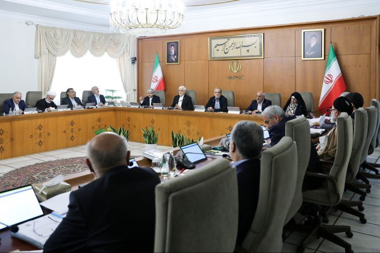 تصویب بسته حمایتی دولت برای احیای بنگاه‌های آسیب‌دیده از جنگ و صیانت از اشتغال