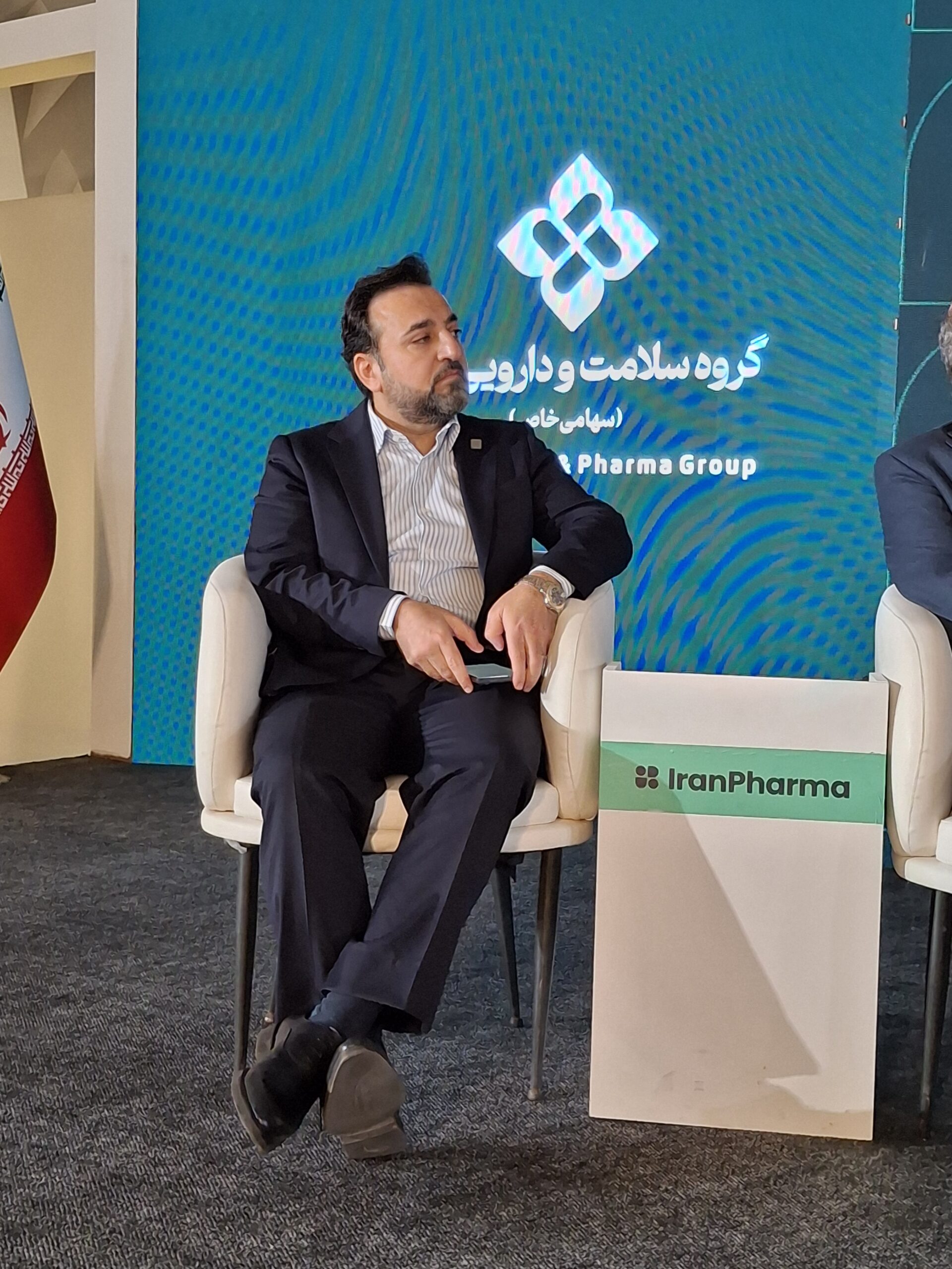 موسوی اصفهانی: ارز ارزان ناموجود خطرناک‌تر از ارز گران است